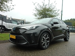 Toyota C-HR - 1.8 Hybrid 122pk CVT Business Plus Luxury AUTOMAAT Navigatie