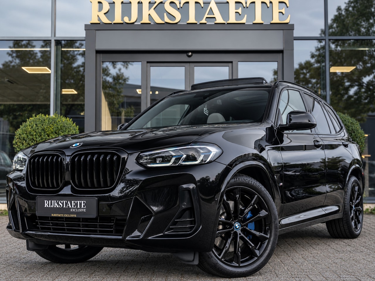 BMW X3 - xDrive30e M-Sport|PANO|HUD|CAM|APP|LASER|STUURVW.|20' - AutoWereld.nl