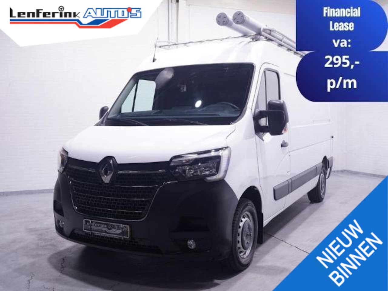 Renault Master - 2.3 dCi 150 pk L2H2 Imperiaal met Trap, Trekhaak Airco, Camera, Cruise Control, Laadruimte - AutoWereld.nl