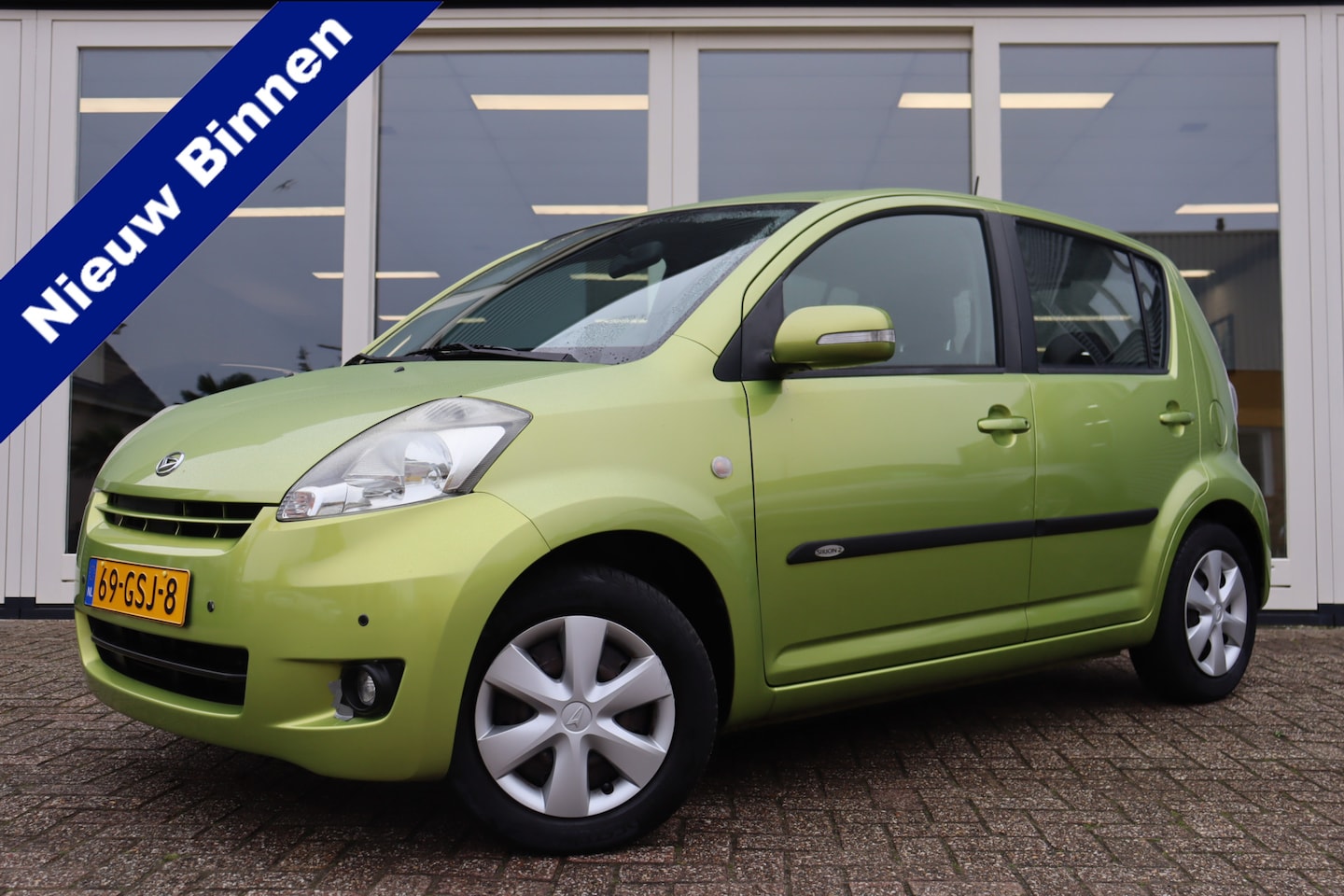 Daihatsu Sirion 2 - 1.3-16V Prestige 1.3-16V Prestige, Automaat, Airco, Cruise, PDC V+A, Elek. Ramen V+A, NAP, Prijs Is Rijklaa - AutoWereld.nl