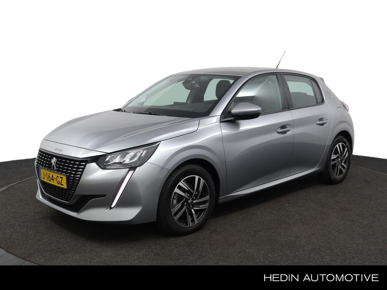 Peugeot 208 - 1.2 100 pk Allure | Navigatie | Stoelverwarming | Apple CarPlay/Android Auto | Keyless Go - AutoWereld.nl