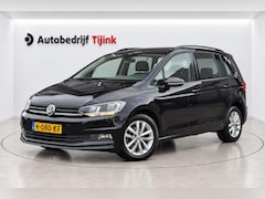 Volkswagen Touran - 1.2 TSI Comfortline 7-persoons | Climatronic | Trekhaak | LMV | Cruise | App-connect |