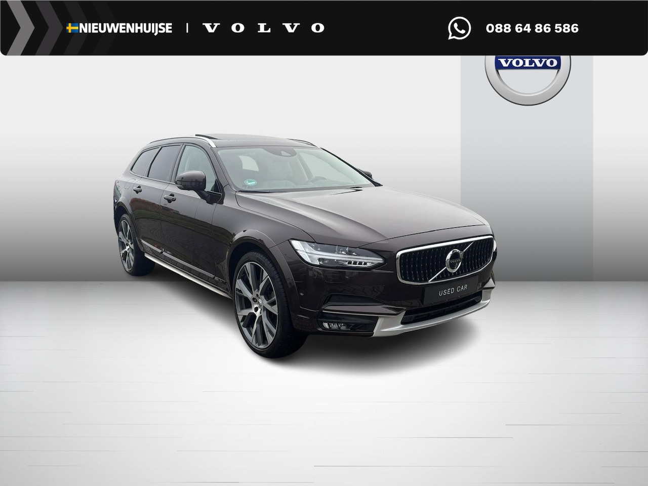 Volvo V90 Cross Country - 2.0 T5 Pro | Trekhaak | Luchtvering | Head-up Display | Panoramadak | Bowers Wilkins Audio - AutoWereld.nl