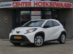 Toyota Aygo X - 1.0 VVT-i MT 72pk Play