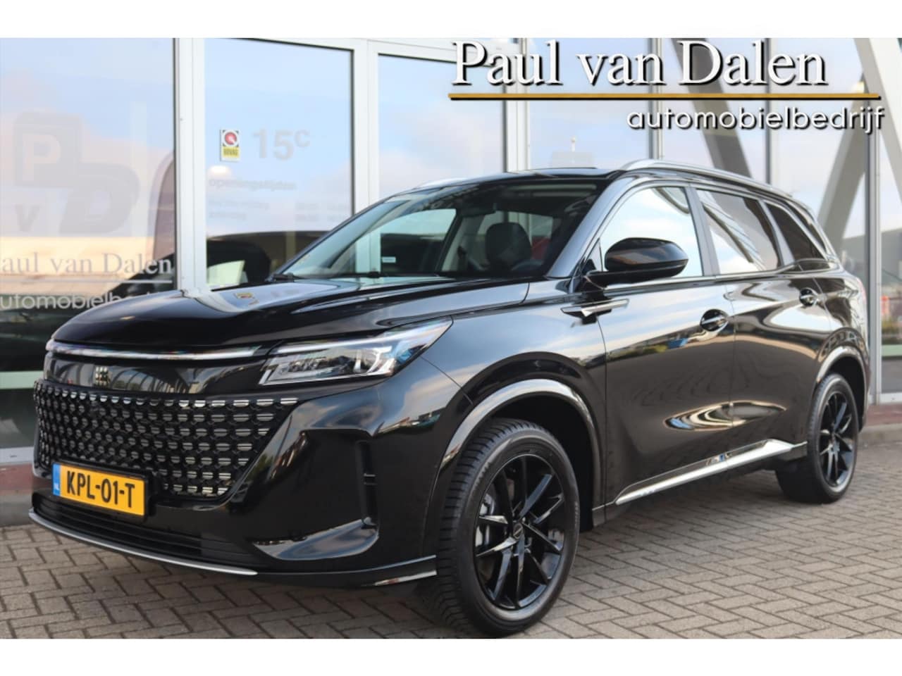 DFSK E5 - 1.5 PHEV AUTOMAAT 7 PERS. Panodak | Navi Carplay | Widescreen | Cruise | Stoelventilatie | - AutoWereld.nl