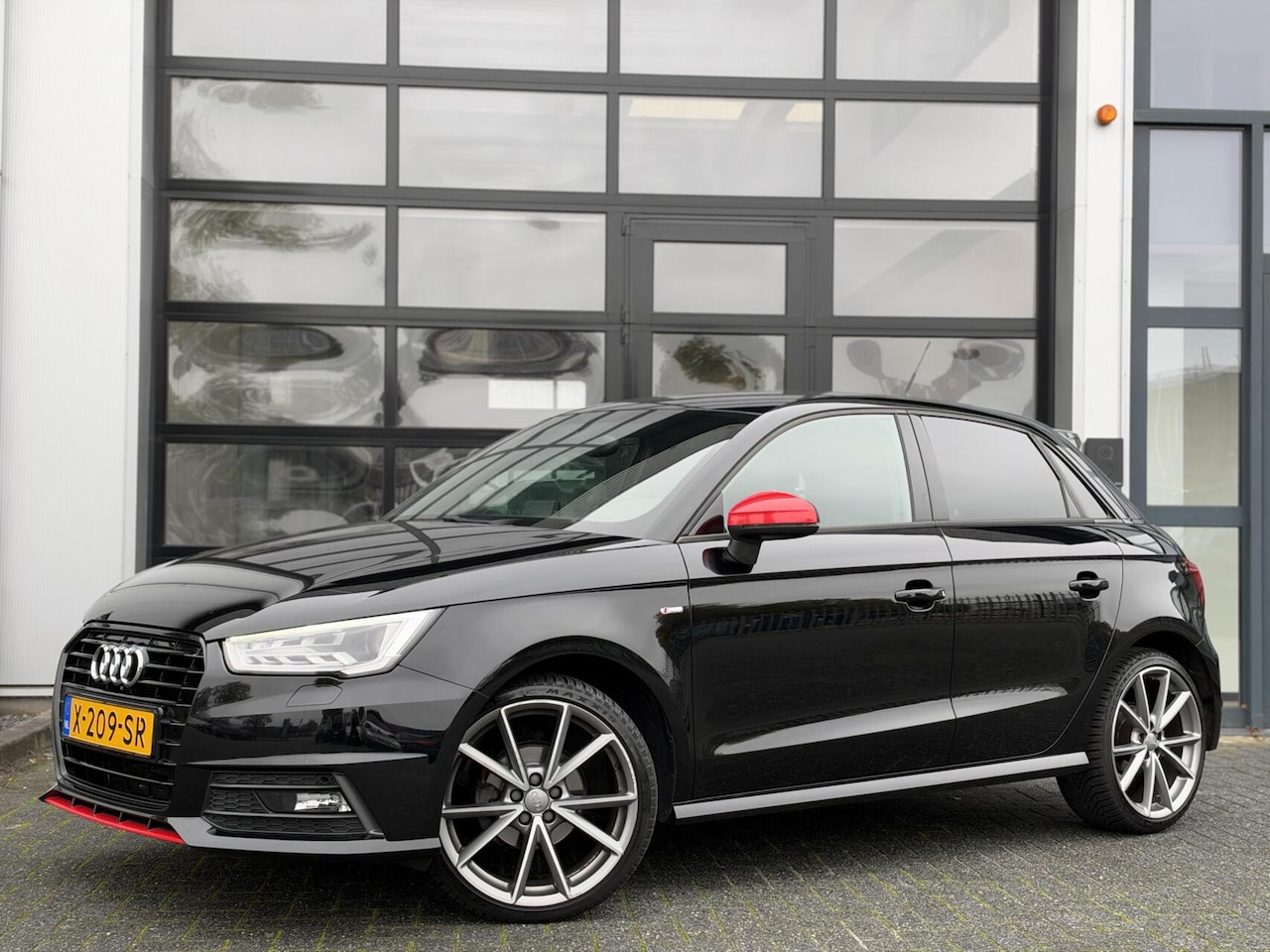 Audi A1 Sportback - 1.0 TFSI Sport Pro Line S 1.0 TFSI Sport Pro Line S / 3X S-Line / LE - AutoWereld.nl