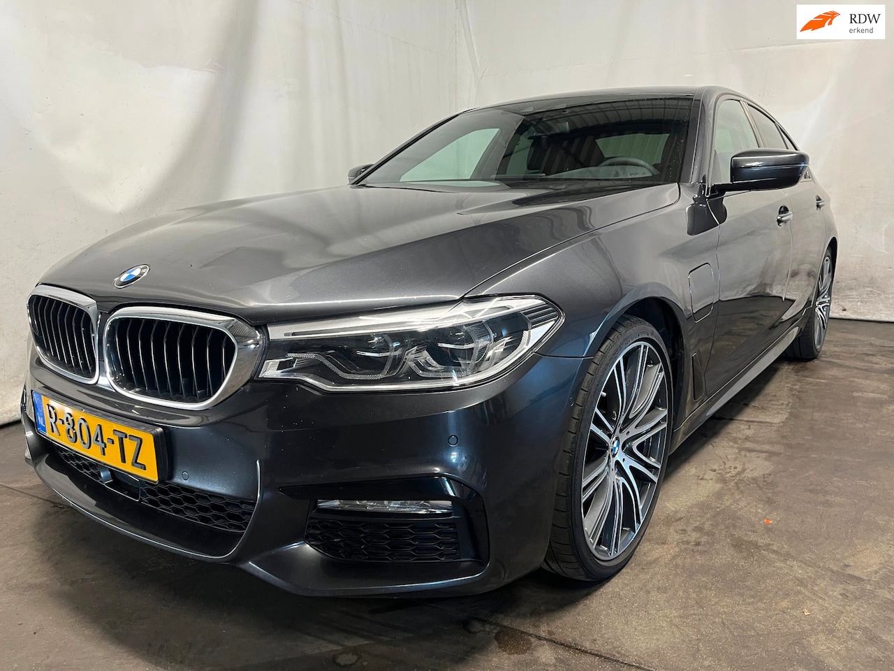 BMW 5-serie - 530e iPerformance High Executive 530e iPerformance High Executive - AutoWereld.nl