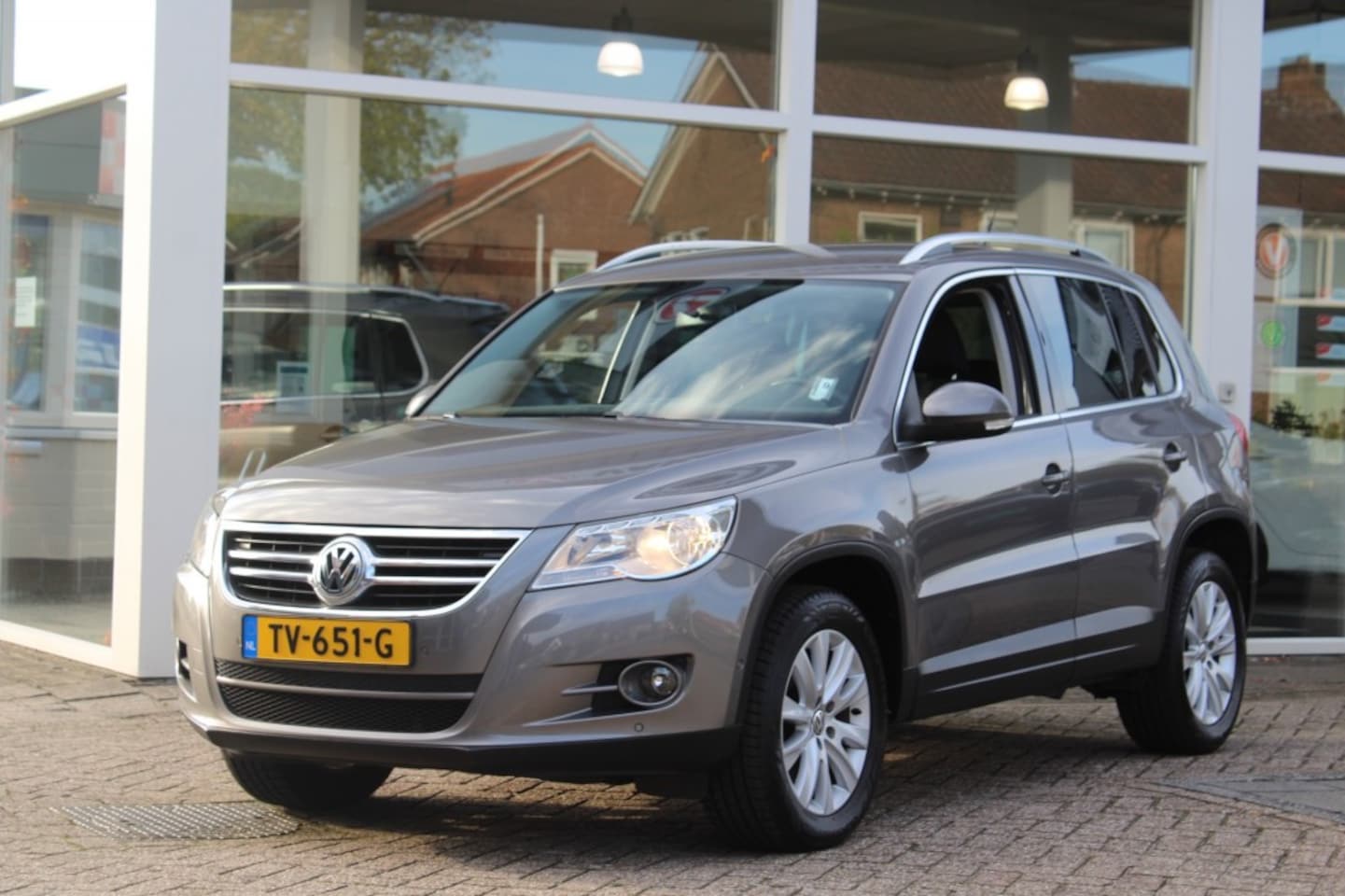 Volkswagen Tiguan - 1.4 TSI Sport&Style 1.4 TSI SPORTenSTYLE - AutoWereld.nl