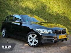 BMW 1-serie - 118i High Executive Automaat / Leer / CarPlay / Keyless / D. Onderhouden