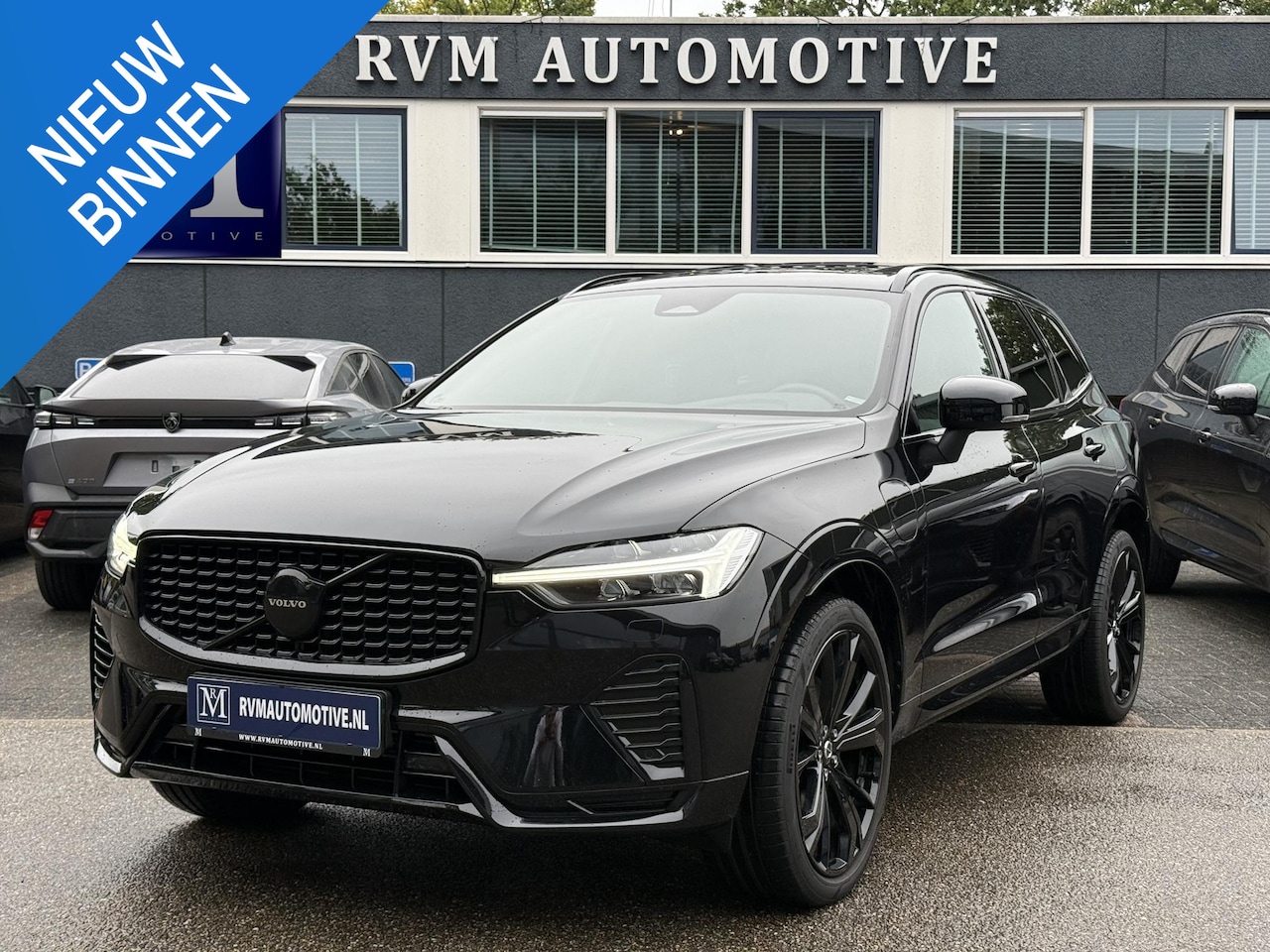 Volvo XC60 - 2.0 T6 Plug-in hybrid AWD Plus Black Edition SOH 100% | HARMAN KARDON| PANO| CAMERA | STOE - AutoWereld.nl