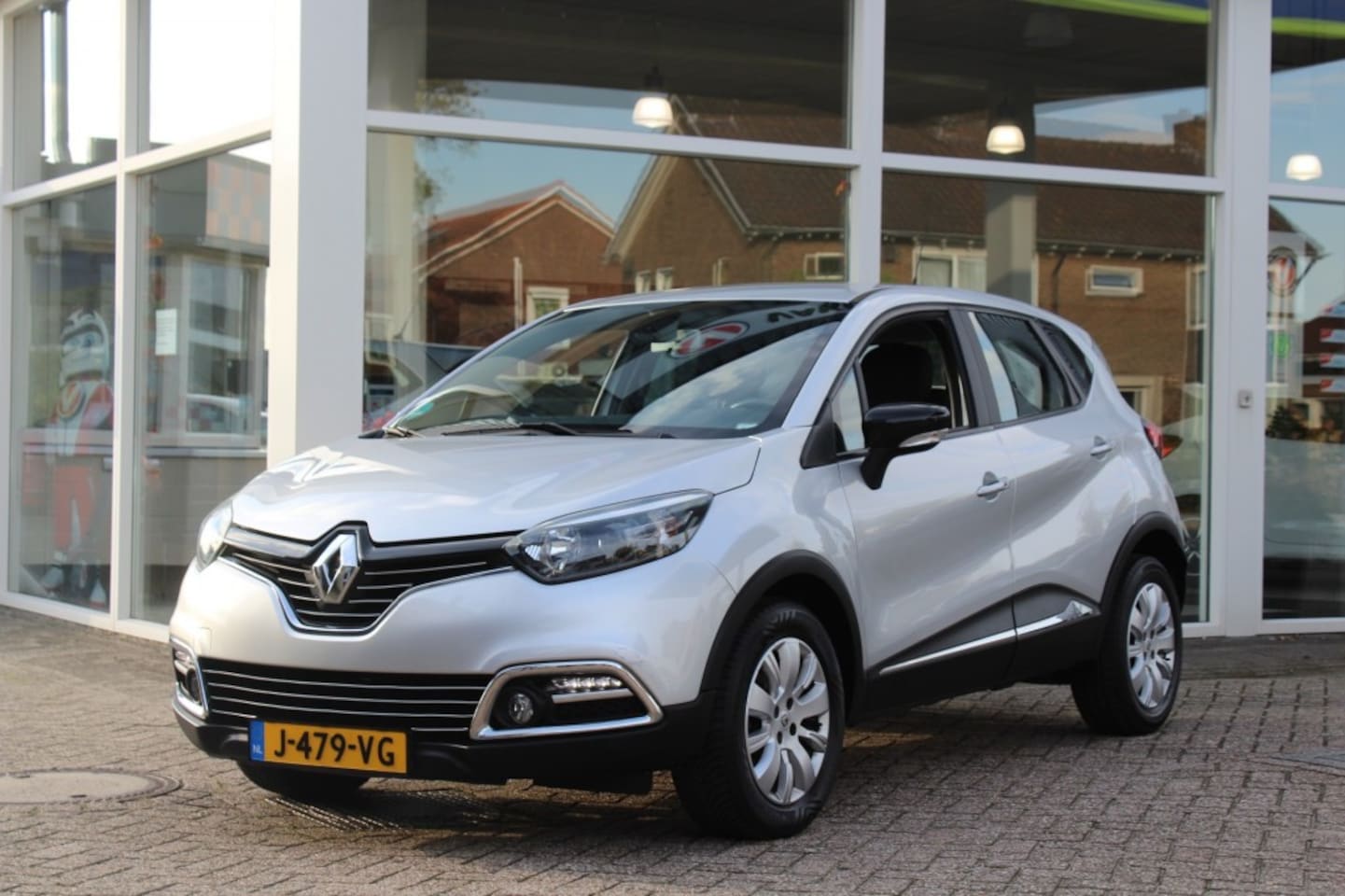 Renault Captur - 0.9 TCe Dynamique 0.9 TCE DYNAMIQUE - AutoWereld.nl