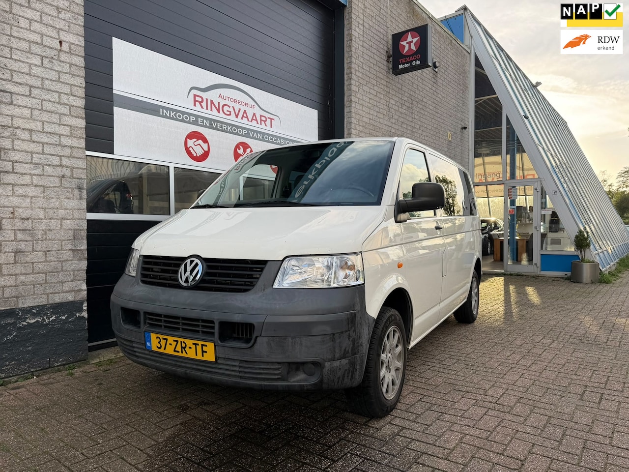Volkswagen Transporter Kombi - 1.9 TDI 300 Baseline 9 Pers, airco-ecc,2de eigenaar - AutoWereld.nl