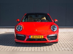 Porsche 911 - 3.8 Turbo S
