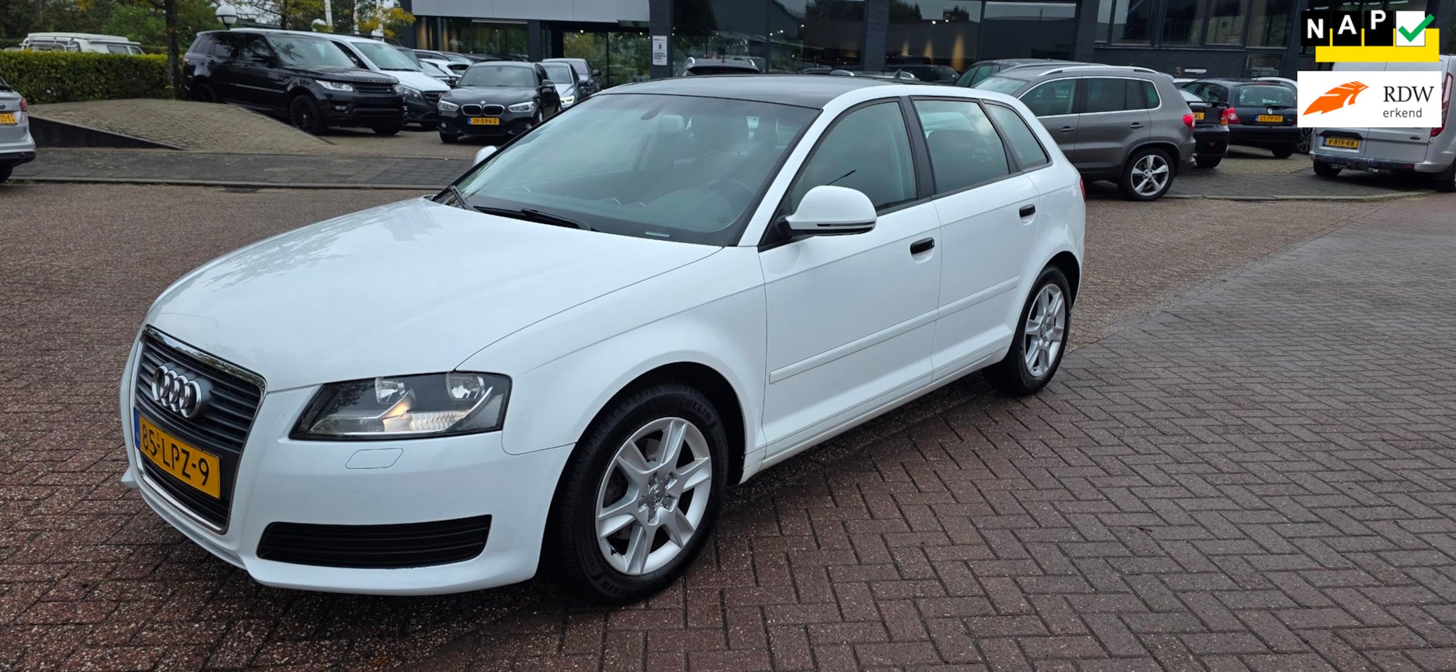 Audi A3 Sportback - 1.4 TFSI Attraction Pro Line Business/ bj.2010/ kleur: wit/ climate/ 6 versnell./ APK 10/2 - AutoWereld.nl