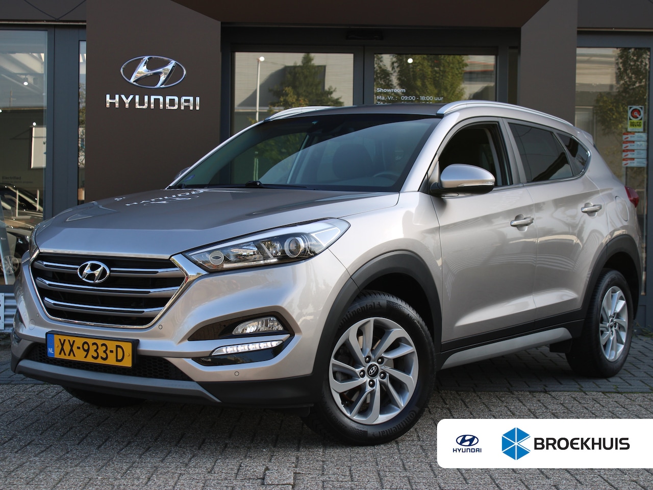 Hyundai Tucson - 1.6 GDi Comfort | Achteruitrijcamera | Airco (automatisch) | Trekhaak - AutoWereld.nl