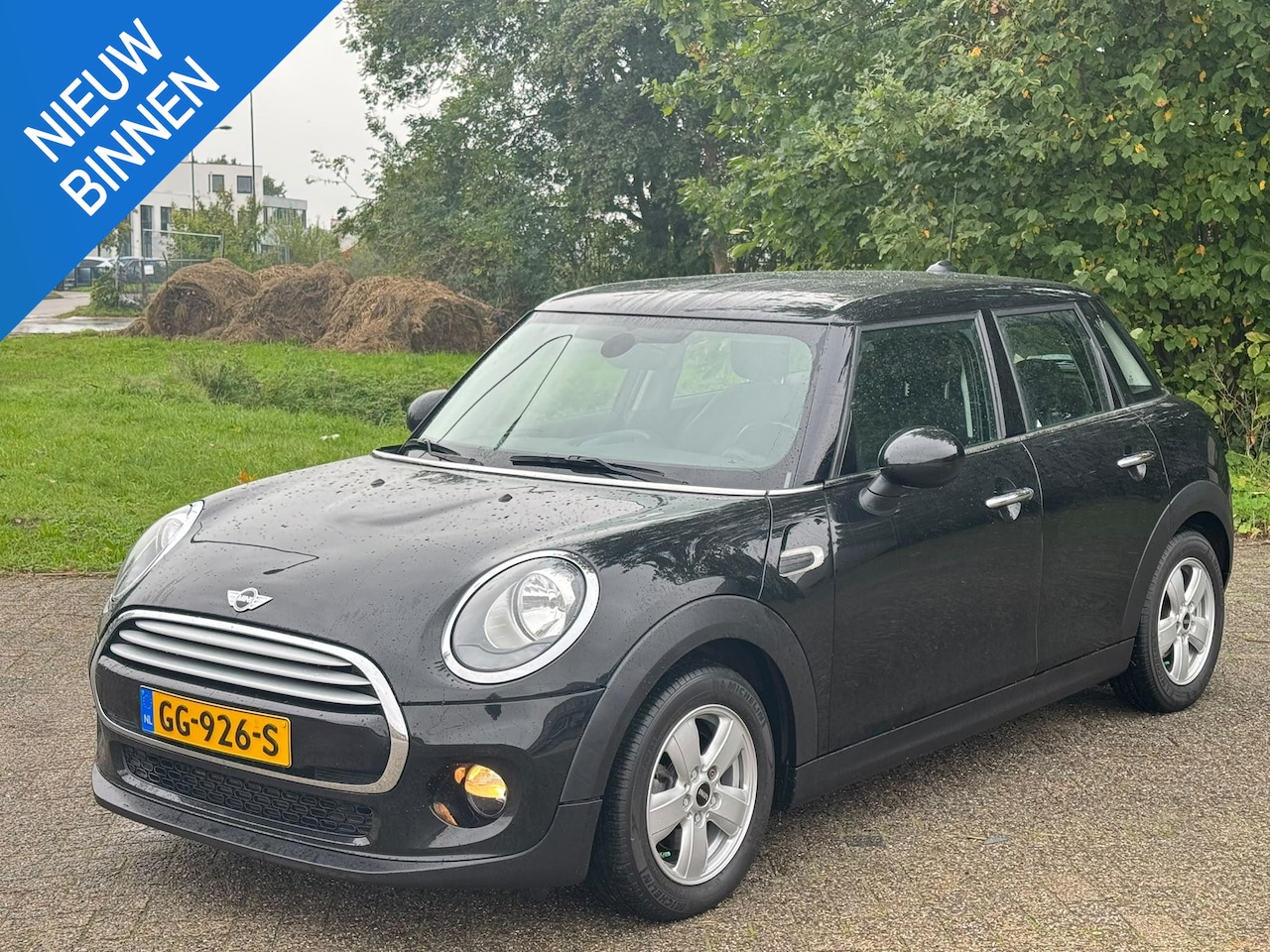 MINI 5-Deurs - 1.5 Cooper Pepper Business NAP/NAVI/CRUISE - AutoWereld.nl