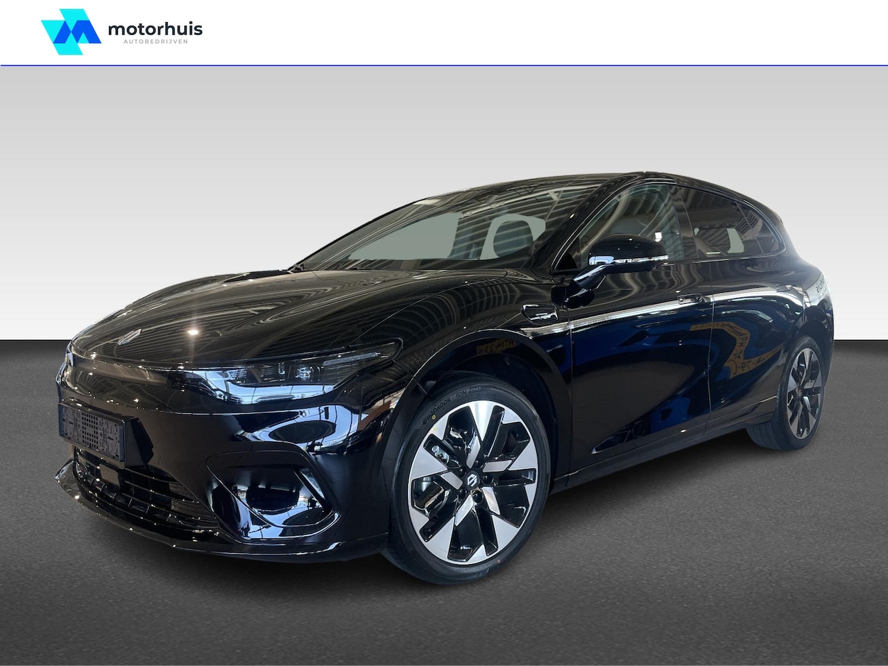 Leapmotor B05 - ProMax Life 67.1 kWh | Achteruitrij assistent | Airco (automatisch) | Keyless entry - AutoWereld.nl