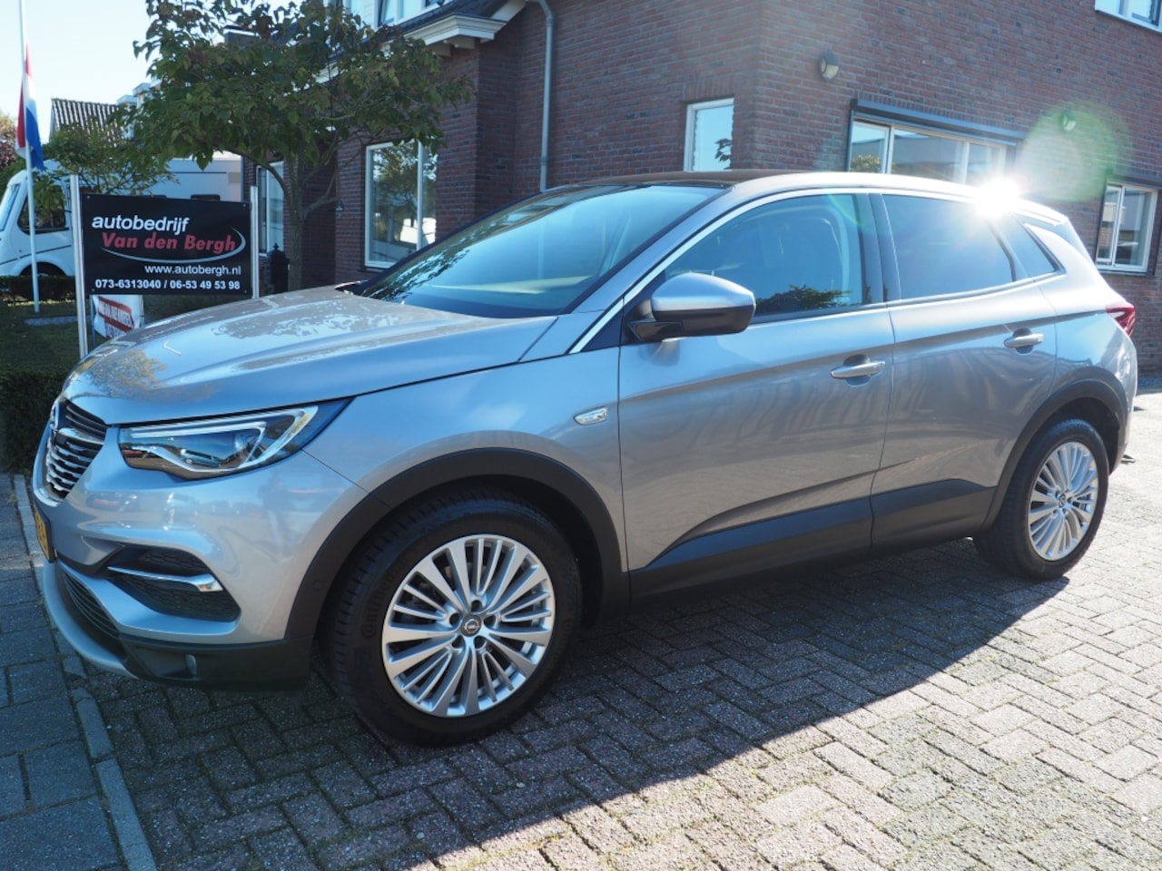 Opel Grandland X - 1.2 Turbo Innovation 1.2 Turbo Innovation - AutoWereld.nl