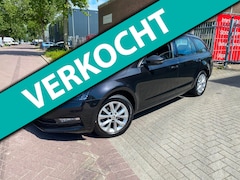 Skoda Octavia Combi - 1.6 TDI Greentech Ambition Business / 2017 / Airco/Climatronic / Navigatie / PDC / Boekjes