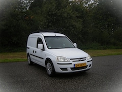Opel Combo - 1.4-16V Comfort 500 kg. . BENZINE . Marge . Airco . Schuifdeur . enz