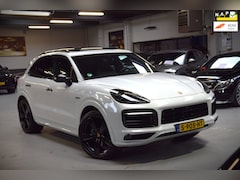 Porsche Cayenne - 3.0 E-Hybrid Platinum Edition Navi|Panoramadak|Org.NL|Dealer onderhouden