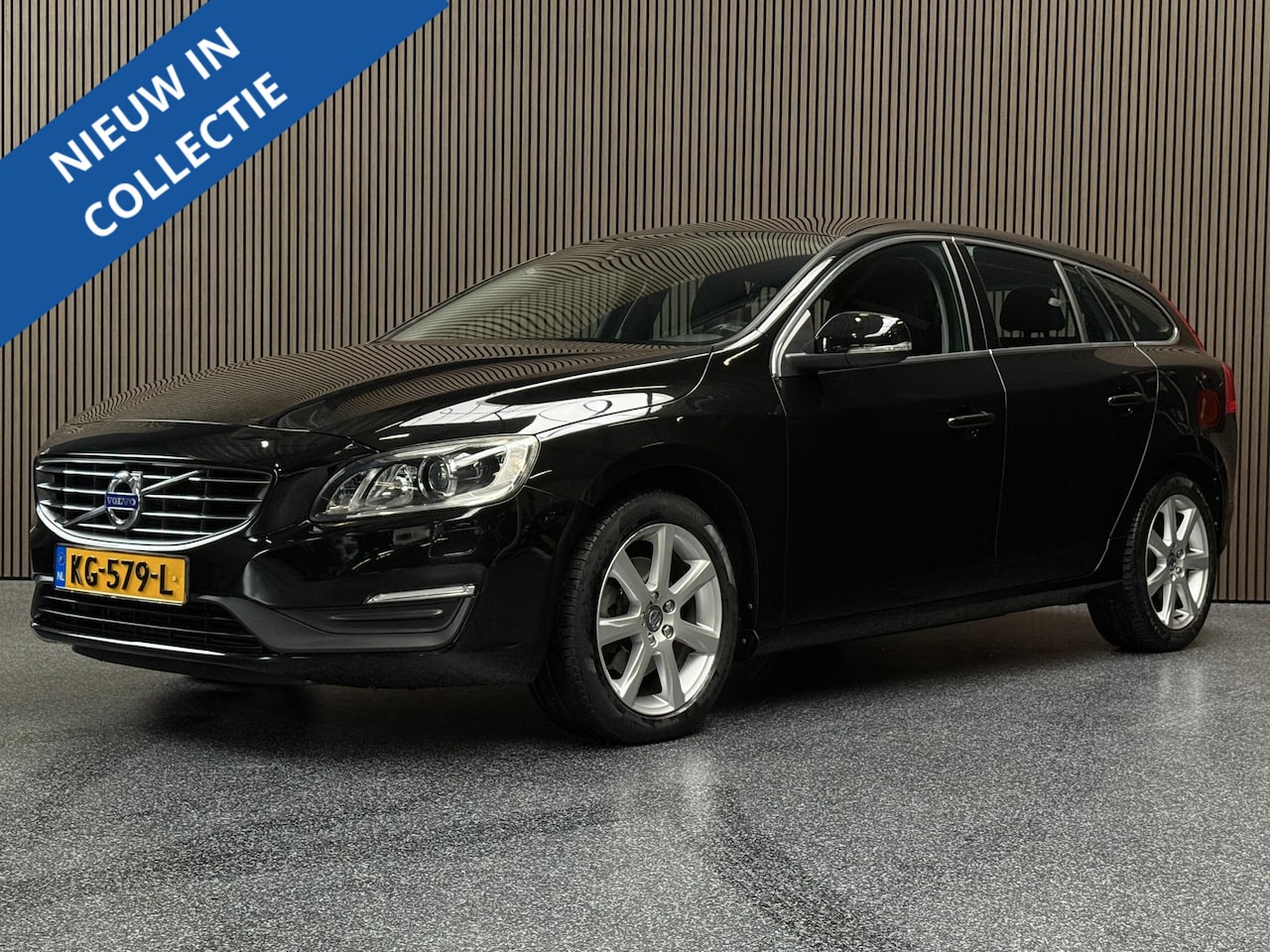 Volvo V60 - 1.5 T3 Nordic+ | Automaat | Distributie vervangen | NL Auto - AutoWereld.nl