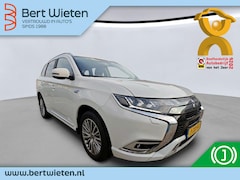 Mitsubishi Outlander - 2.4 PHEV Pure+ | Geen import | Trekhaak