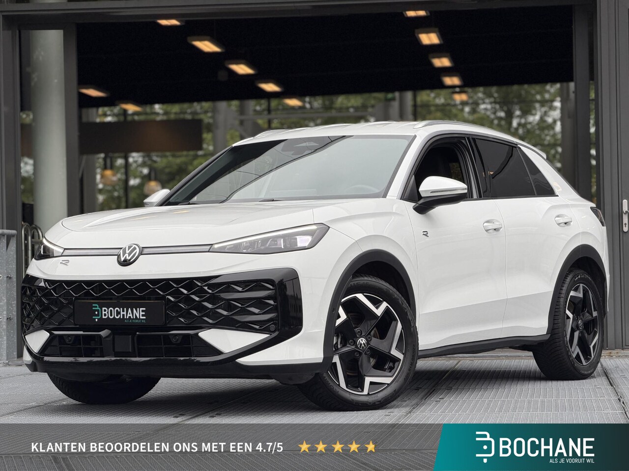 Volkswagen T-Roc - 1.5 eTsi R-Line First Edition Automaat 150PK | Adaptieve Cruise Control | Achteruitrijcame - AutoWereld.nl