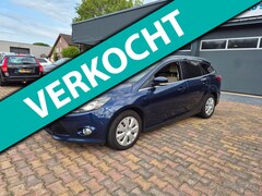 Ford Focus Wagon - 1.6 EcoBoost Titanium CLIMA NIEUWE APK