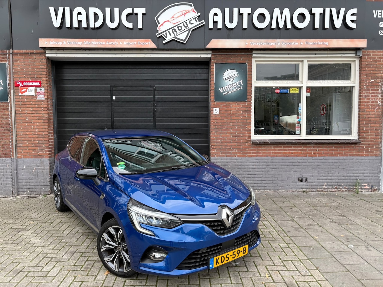 Renault Clio - 1.3 TCe Intens Automaat Carplay Climate Navigatie - AutoWereld.nl