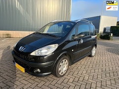 Peugeot 1007 - 1.4-16V Gentry 2008 AIRCO