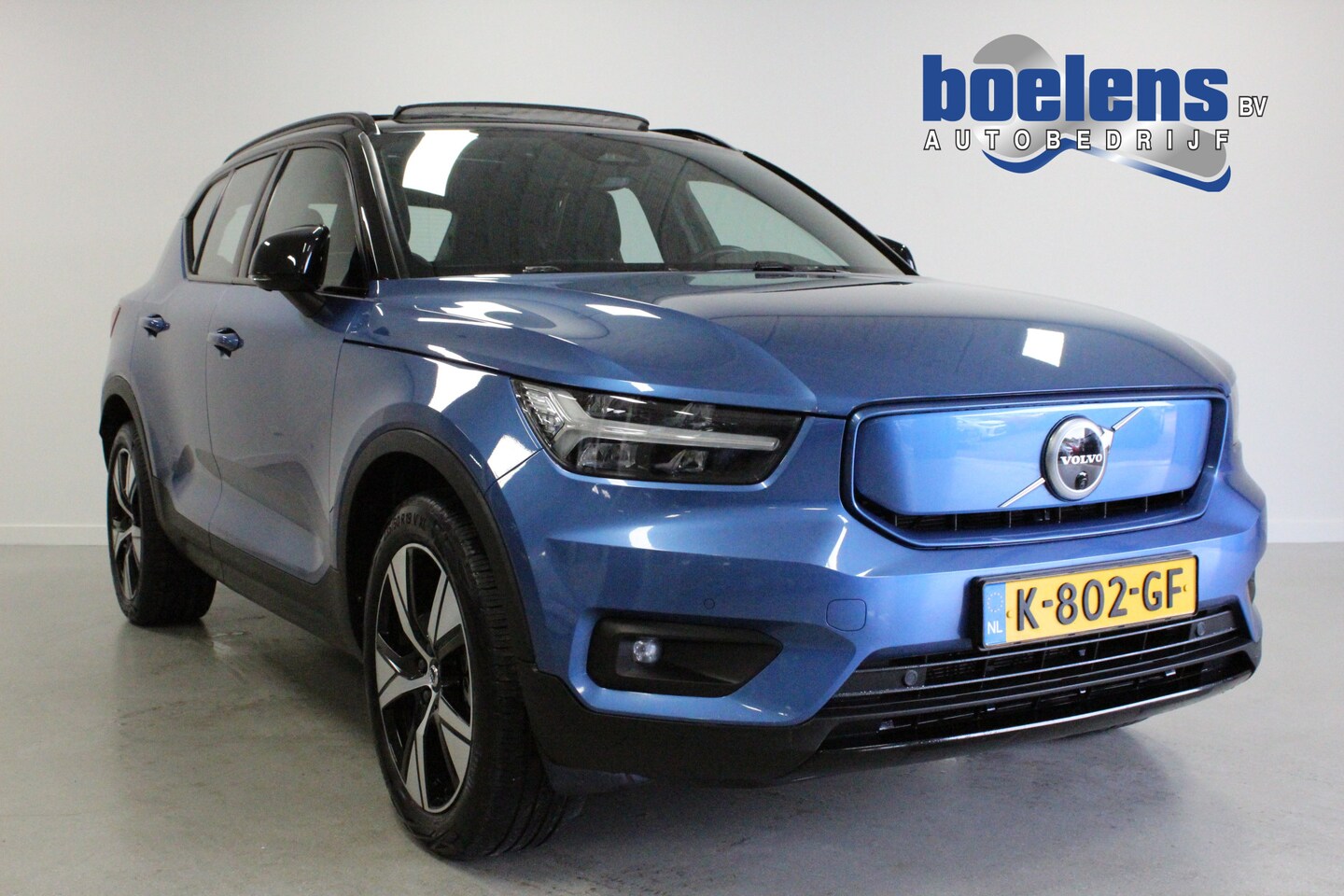 Volvo XC40 - Recharge P8 AWD R-Design | 408PK | CAMERA | PANO-DAK | BLINDSPOT | STOEL+STUUR/VERW | LED - AutoWereld.nl