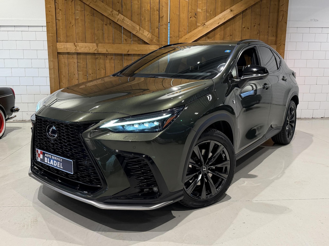 Lexus NX - 450h+ AWD F SPORT Line 450h+ AWD F SPORT Line - AutoWereld.nl