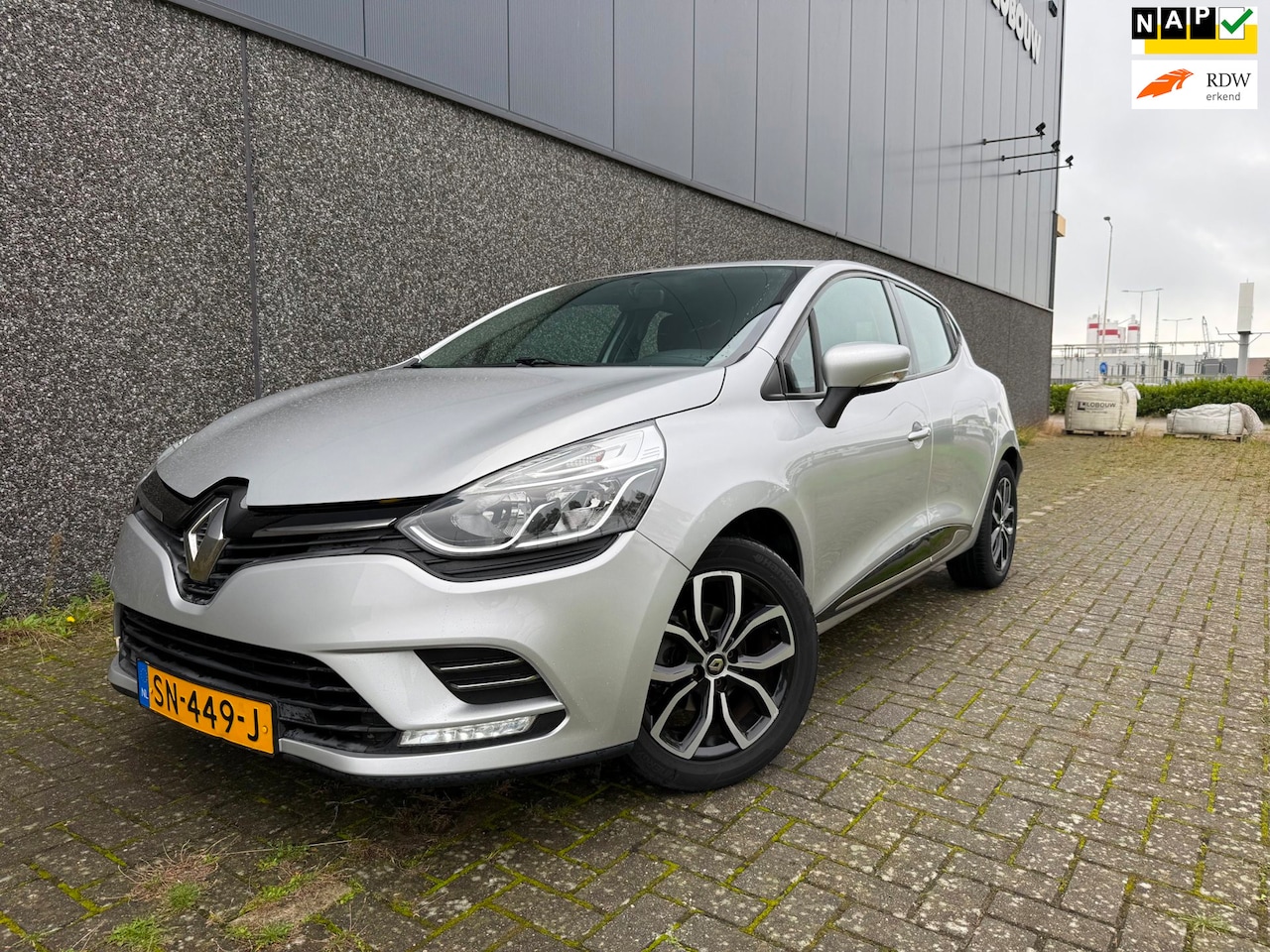Renault Clio - 0.9 TCe Zen/Dealer OH/2de eigen/APK tot 06-2027! - AutoWereld.nl
