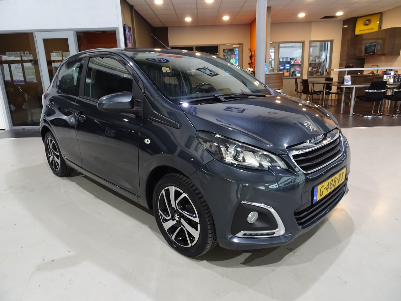 Peugeot 108 - 1.0 e-VTi Allure Climate / Camera / Vol optie - AutoWereld.nl
