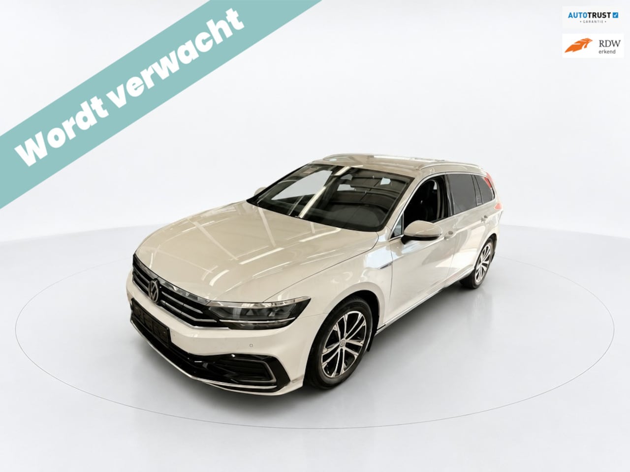 Volkswagen Passat Variant - 1.4 TSI PHEV GTE Business|Automaat|LED|Navi|Applecarplay|Camera|Sfeerverlichting|18inch - AutoWereld.nl
