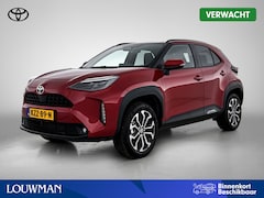 Toyota Yaris Cross - 1.5 Hybrid 130 Dynamic + | Stoel+stuurverwarming | Draadloze telefoonlader | Navigatie | A