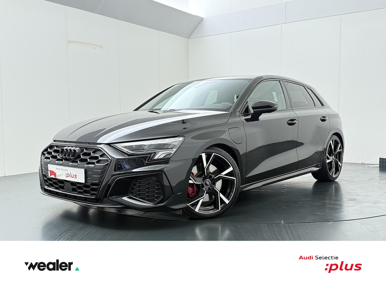 Audi A3 Sportback - 45 TFSI e S edition Competition | 245 PK | Achteruitrijcamera | Cruise control | Climate c - AutoWereld.nl