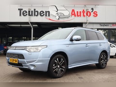 Mitsubishi Outlander - 2.0 PHEV instyle+ | Elektrisch glazen schuif-/kanteldak | Lane assist | Clima | Cruise | Z
