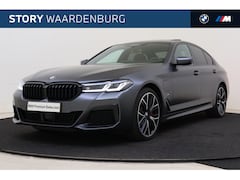 BMW 5-serie - 530e High Executive M Sport Automaat / Schuif-kanteldak / Comfortstoelen / Comfort Access
