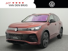 Volkswagen Tiguan - 1.5 eHybrid 204 PK Edition 20 | Trekhaak | Panoramadak | Matrix - LED | Stoelverwarming |