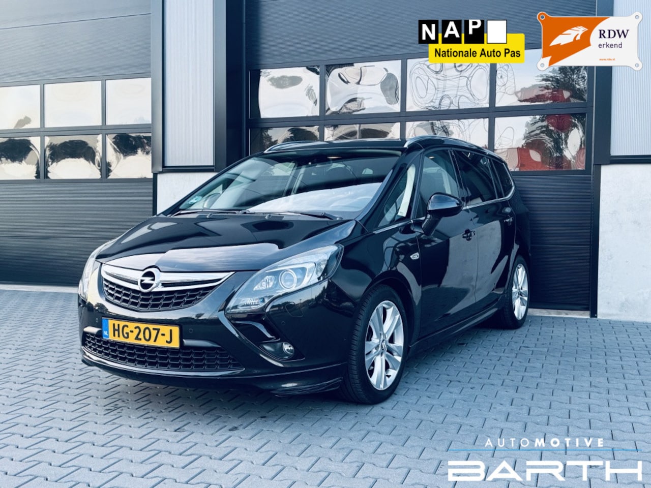 Opel Zafira Tourer - 1.4 Cosmo 7p. 1.4 Cosmo 7p. - AutoWereld.nl