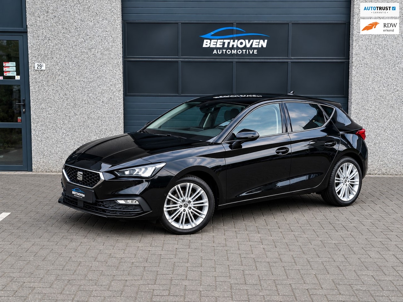 SEAT Leon - 1.0 eTSI Style Carplay - AutoWereld.nl