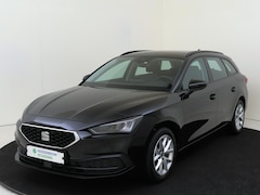 SEAT Leon Sportstourer - 1.5 TSI Style | Cruise control | Lane assist | Parkeersensoren | Climate control | Carplay