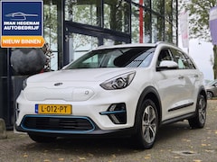 Kia e-Niro - ComfortLine 64 kWh | Trekhaak | Navigatie | PDC + Camera | Climate control | Apple Carplay