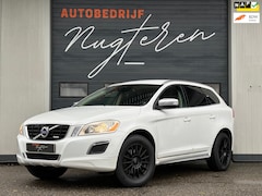 Volvo XC60 - 2.0 T5 R-Design|Automaat|Trekhaak|Leer|Org NL