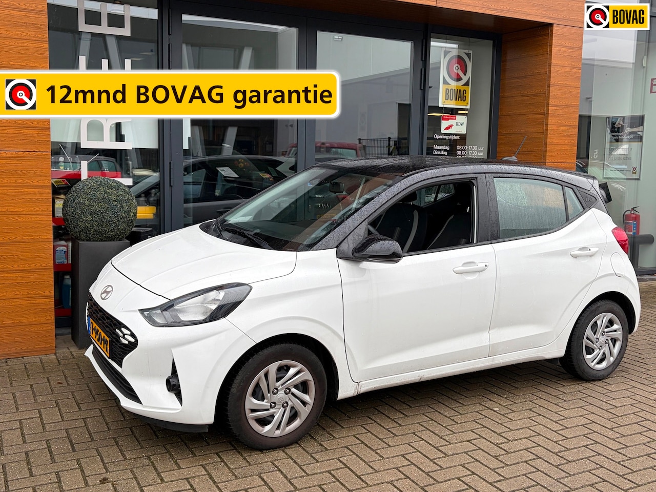 Hyundai i10 - 1.0 Comfort Smart Bi-tone 27.000km | 1e Eig | Camera | Allseason | Cr contr | Bluetooth | - AutoWereld.nl