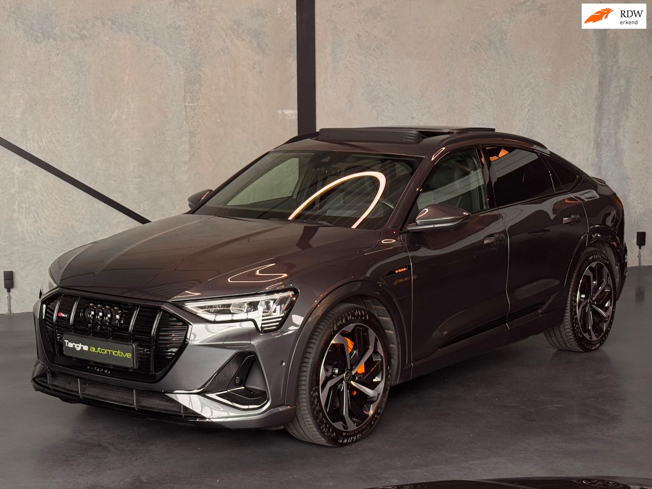 Audi e-tron Sportback - 55 S,Pano,360°,Trekhaak,ACC,4Zone clima,Head-Up,Matrix, VOL!! - AutoWereld.nl