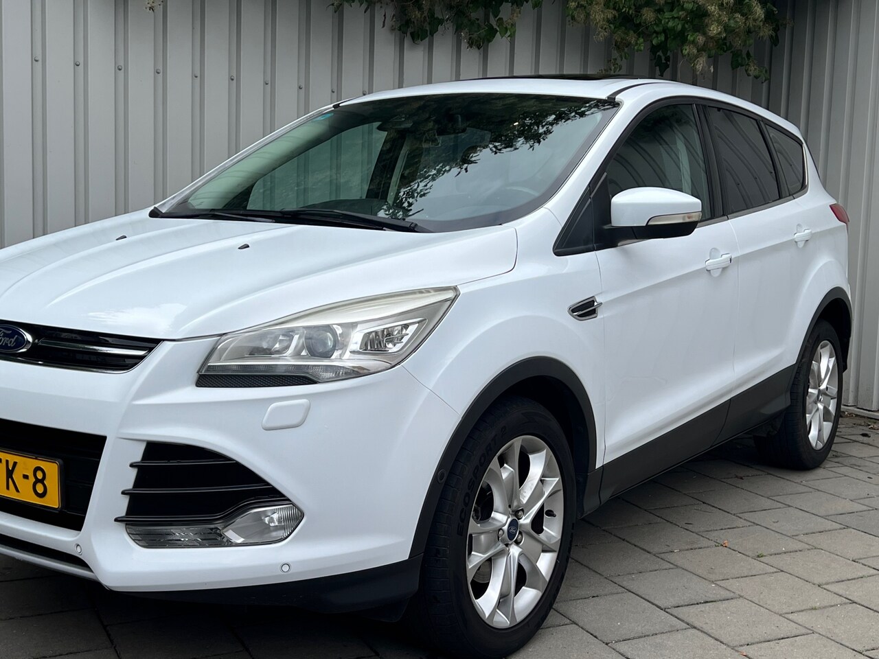 Ford Kuga - 1.6 Titanium|Camera|Navi|Open/Schuifdak|Climate Control| - AutoWereld.nl