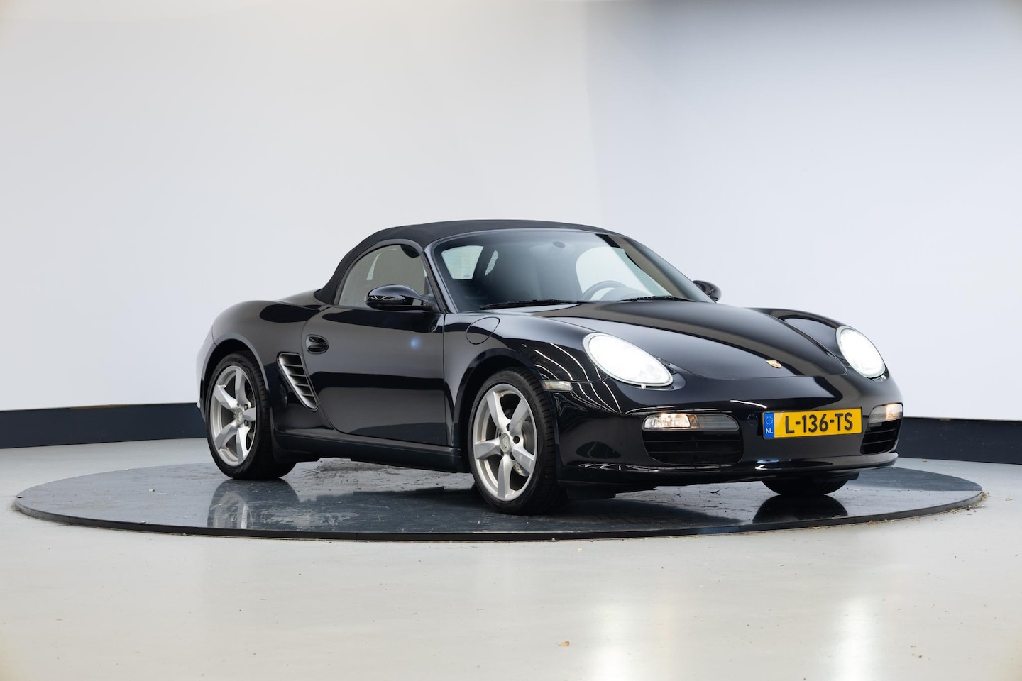 Porsche Boxster - 2.7 | Xenon | Bose | Leder | - AutoWereld.nl